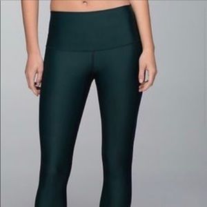 Rare Lululemon dark green shine leggings